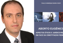 Professor da Ambra College lança livro de Direito