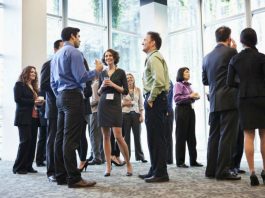 como fazer networking em eventos